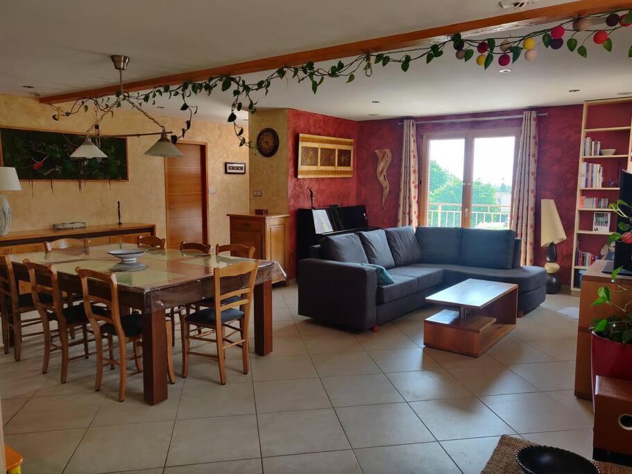Maison Spacieuse Avec Billard Balneo Piano Talant Ngoại thất bức ảnh